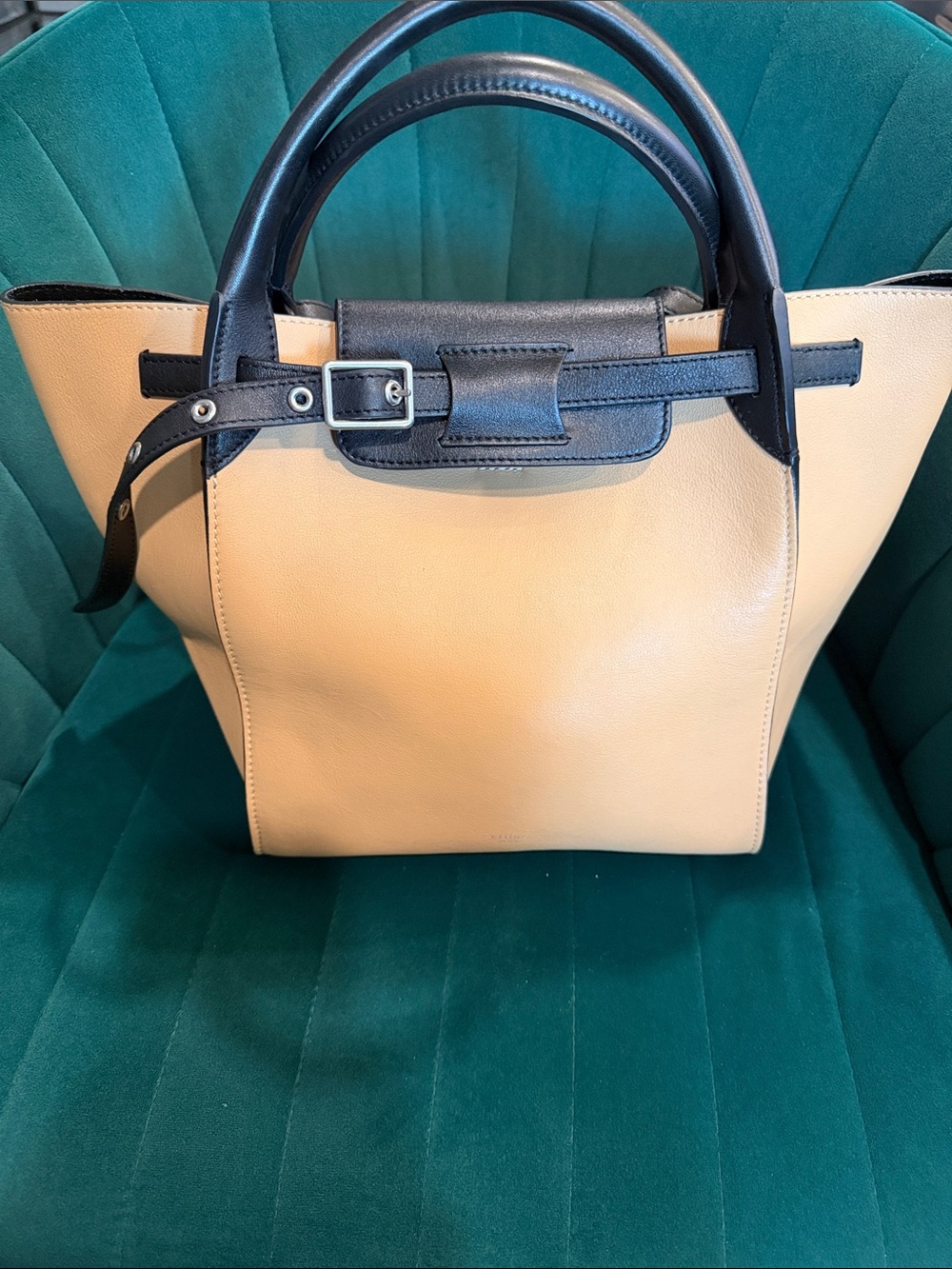 Inspired by Big BagTwo-Tone Leather Tote Bag with dust bag